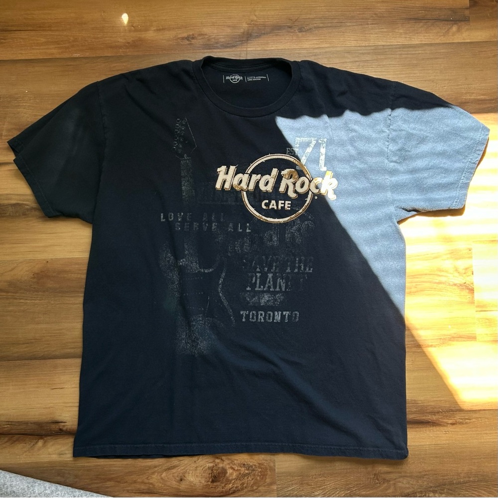 Vintage Y2K Hard Rock Cafe Shirt